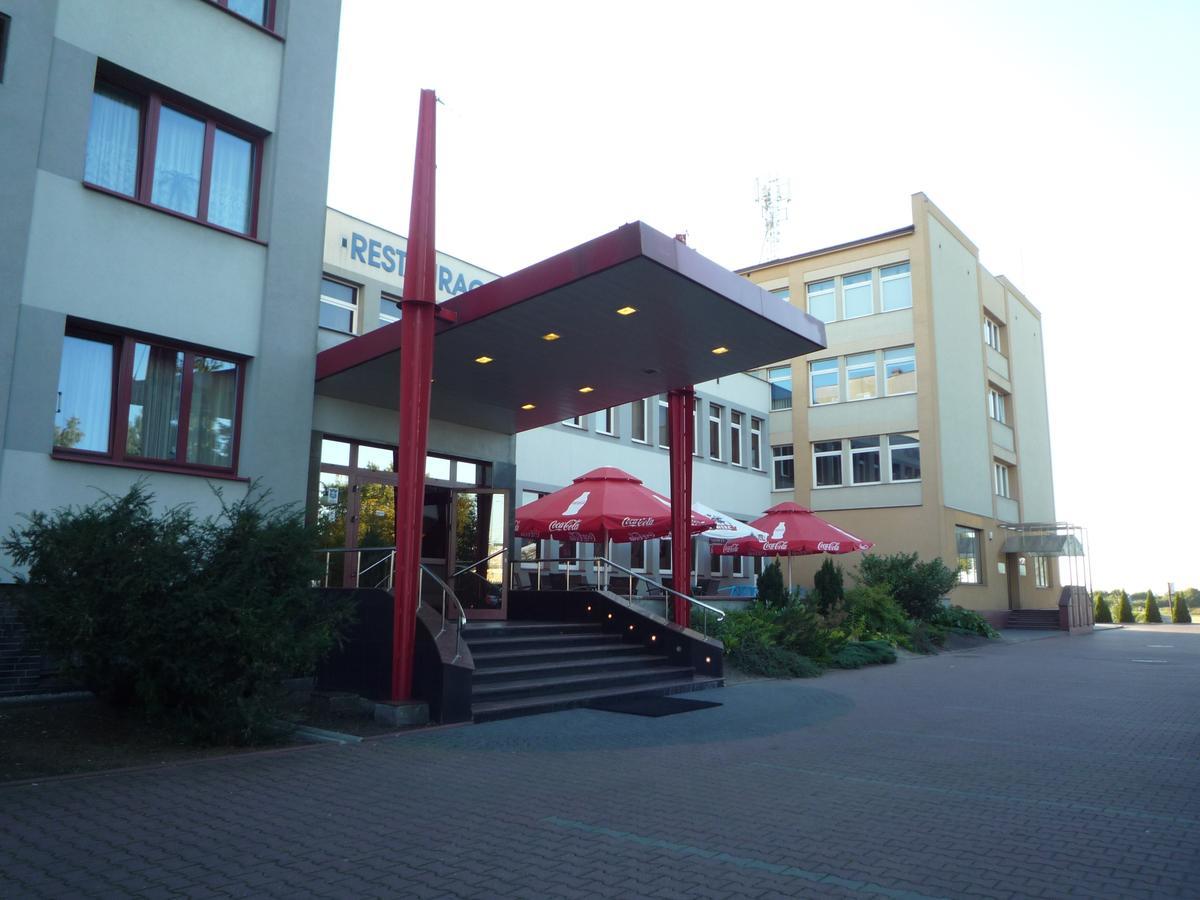 Carina Hotel Tczew Dış mekan fotoğraf